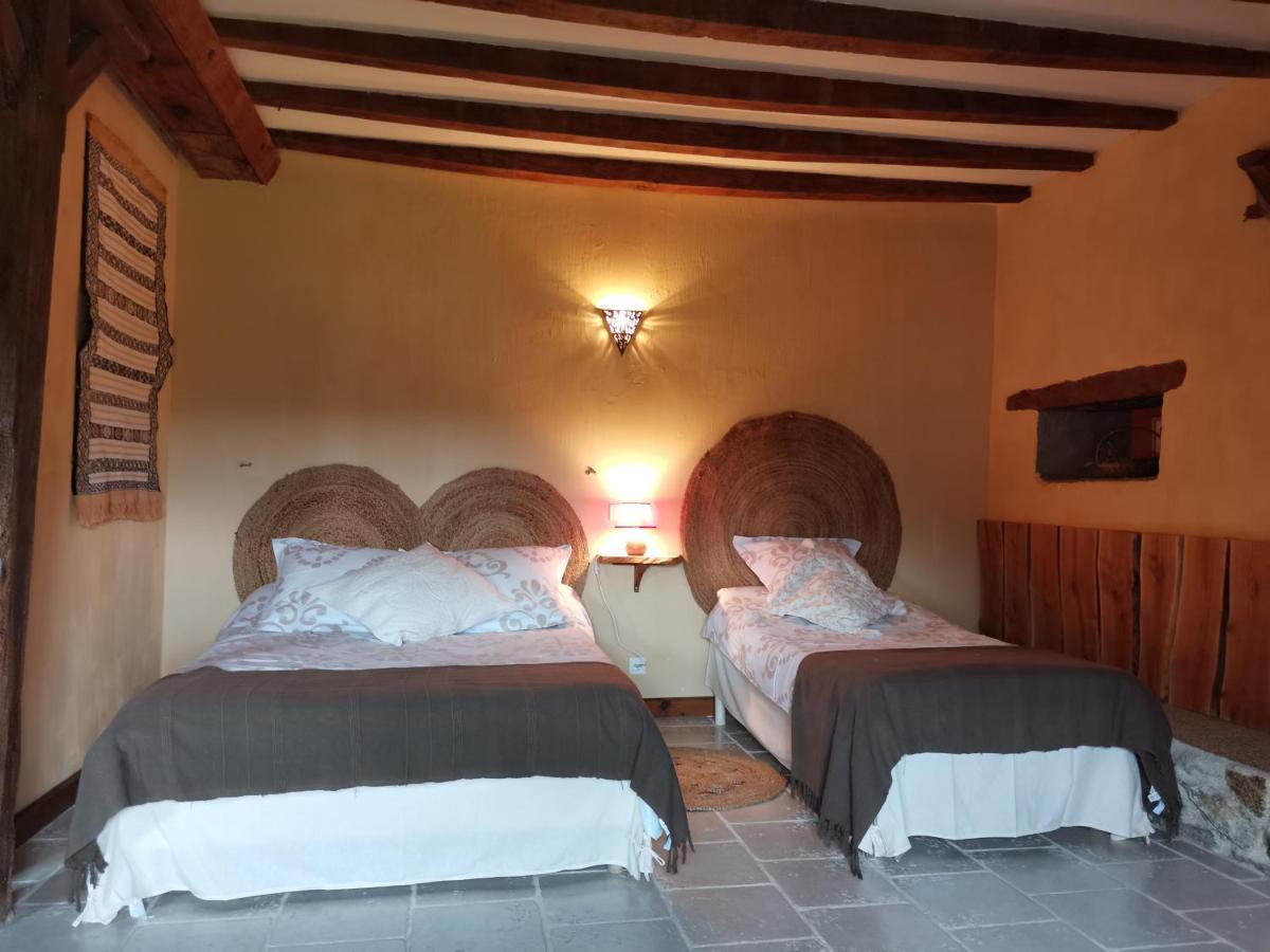 Domaine Des Maillets Bed & Breakfast Blot-l'Eglise Eksteriør bilde
